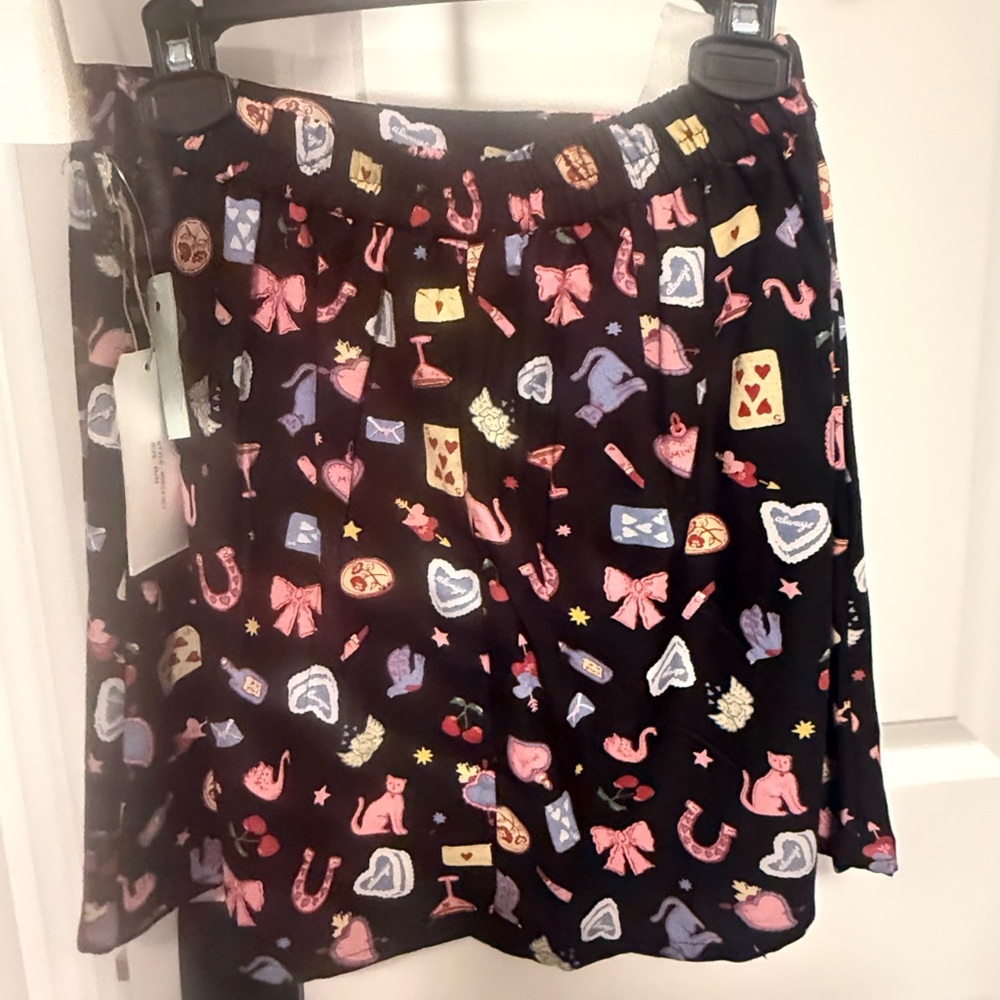 2 piece set. Skirt and top. Size small and medium available - Picture 3 of 10
